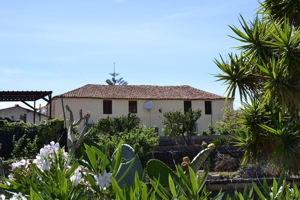 ארונה Finca Patio Canario מראה חיצוני תמונה